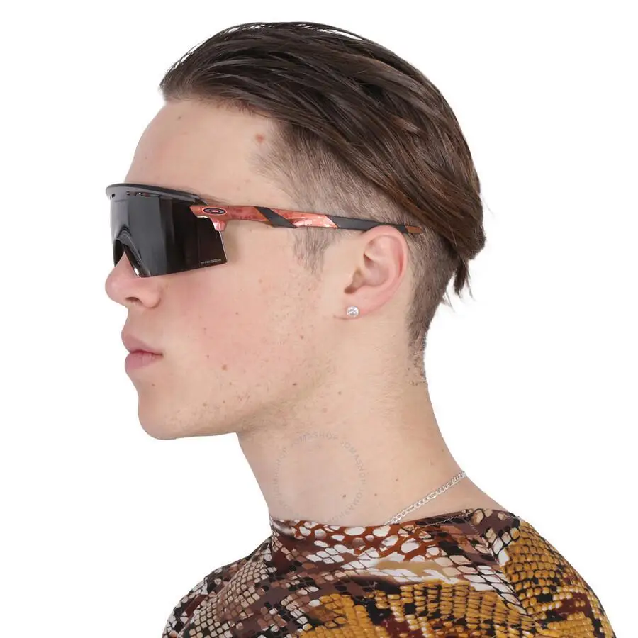 Oakley | Oakley Encoder Strike Vented Sunglasses - Image 2