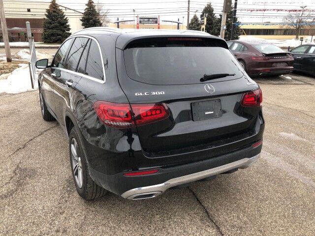 2020 Mercedes-Benz GLC 300 - Image 7