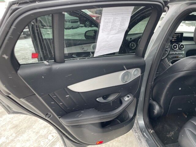 2019 Mercedes-Benz GLC 300 - Image 11