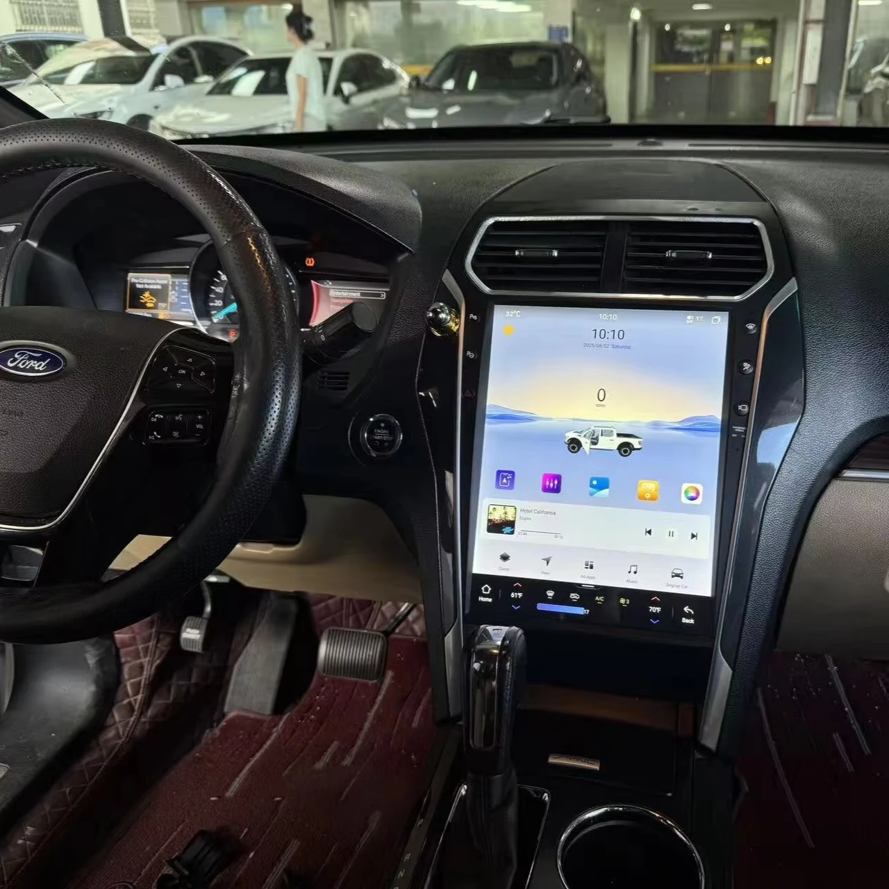 13.8" Android Vertical Style Radio for Ford Explorer - Image 3