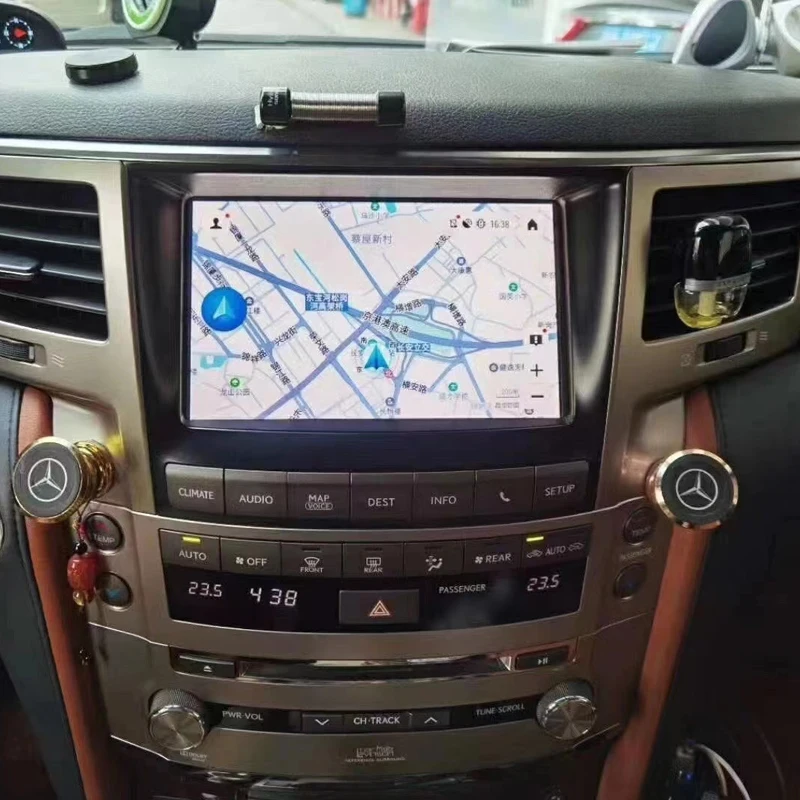 8 Inch Android Vertical Style Radio for Lexus LX570 - Image 5