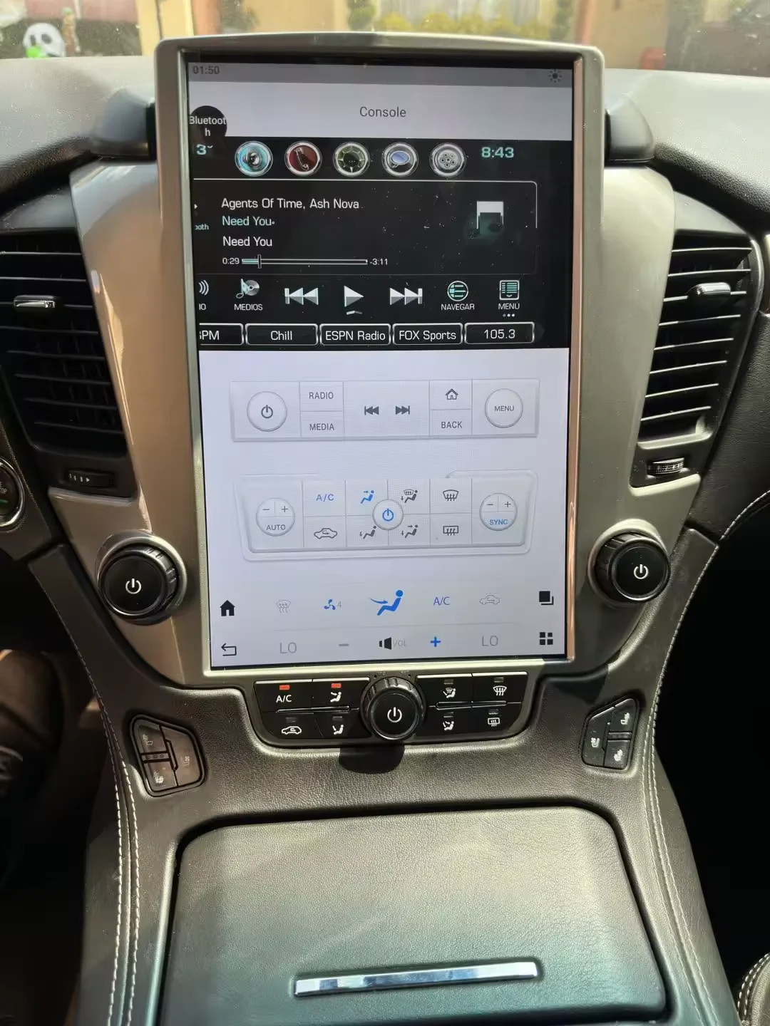 14.4" Android Vertical Style Radio for Chevrolet Tahoe Suburban GMC Yukon - Image 4